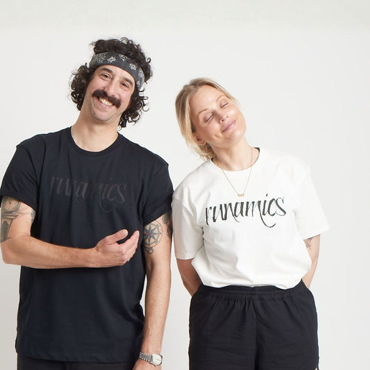 Calligraphy T-Shirt, regenerative Baumwolle, unisex